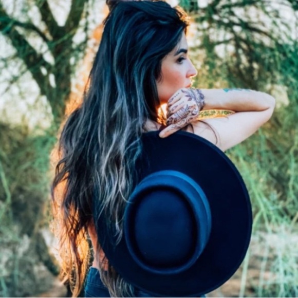 NWT The Luna Bloom Life Davos Hat Hand Painted - Picture 3 of 10